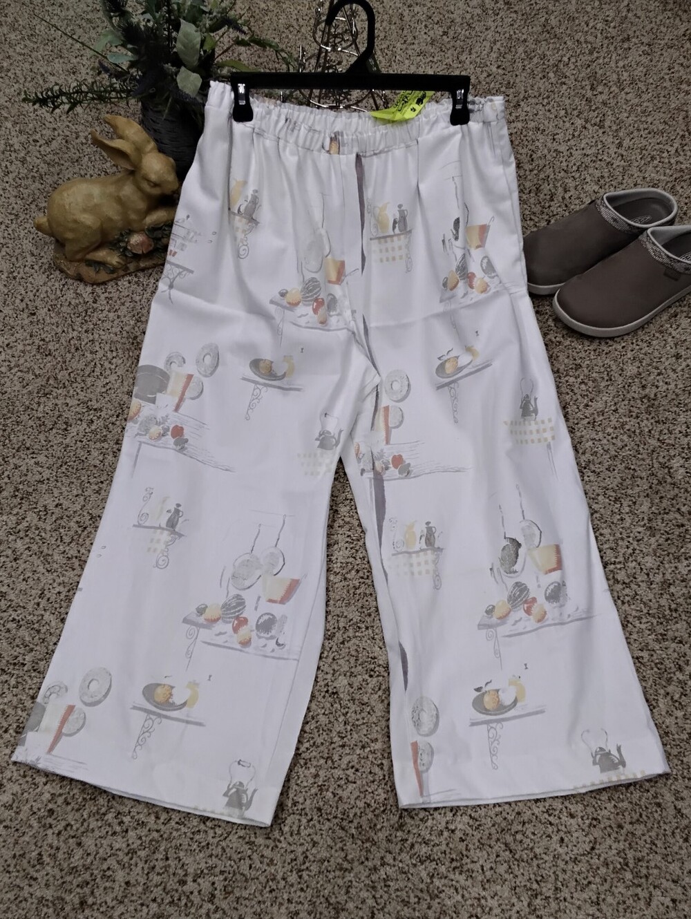 4090 Size L/XL White Print Cotton/Linen Lounge Pants with Soft Breakfast Print
